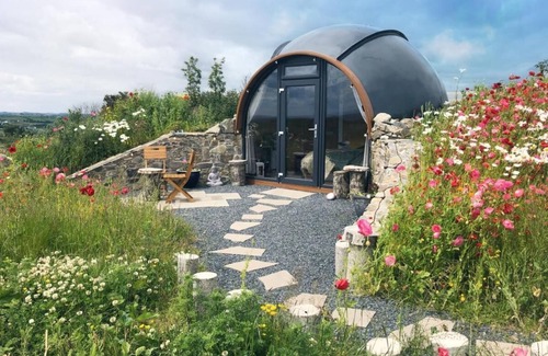 Silverbridge Cabin | Hilltop Hideaway (Secluded pod + Private hot tub)