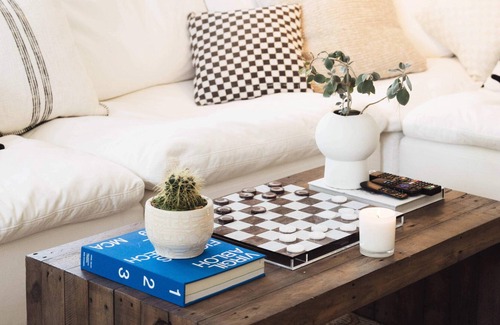 Santa Fe House | Hilltop Hideaway: Summer Farmhouse & Hot Tub Haven