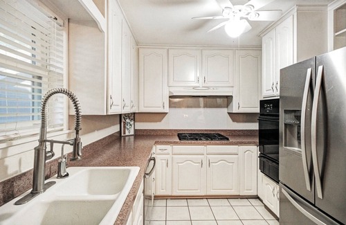 Mineral Wells House | Hilltop Inn- Swimming Pool
