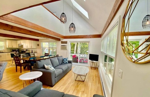 Meredith House | Hilltop Lakeview Retreat - At the Lake & Close to Downtown!