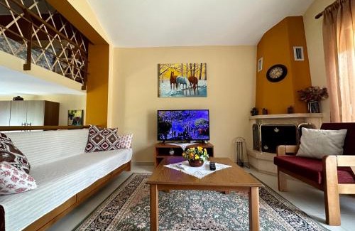 Almopia Apartment | Hilltop Lodge Orma
