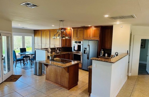 Maricopa County House | Hilltop Oasis: Views, Pool, & Western Charm in Cave Creek