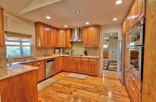 Fredericksburg House | Hilltop Stop