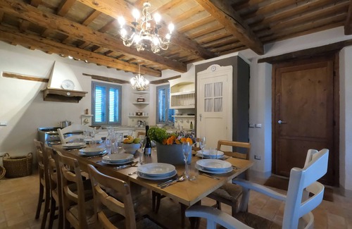 Belmonte Piceno Villa | Hilltop villa with air-conditioning, exclusive use of pool, gym & garden