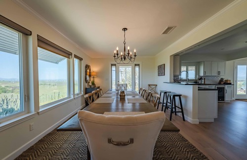 Paso Robles House | Hilltop Vineyard Home w/360 Views, Pool & Fire Pit!