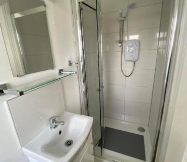 Crosreagh Apartment | Hillview Apartment