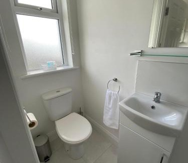 Crosreagh Apartment | Hillview Apartment