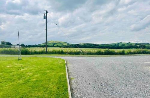 Croghan House | Hillview Lodge