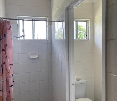 Richmond Hill Hotel | Hillview Motel Charters Towers QLD