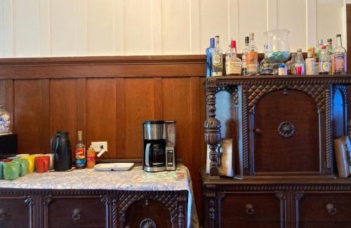 Hilo Bed & Breakfast | Hilo Bay Oceanfront Bed and Breakfast