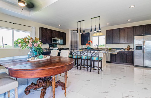 Hilo House | Hilo Town Center home