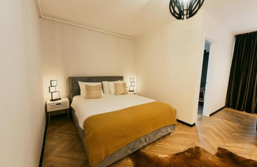 Sector 3 Apartment | Hils Pallady