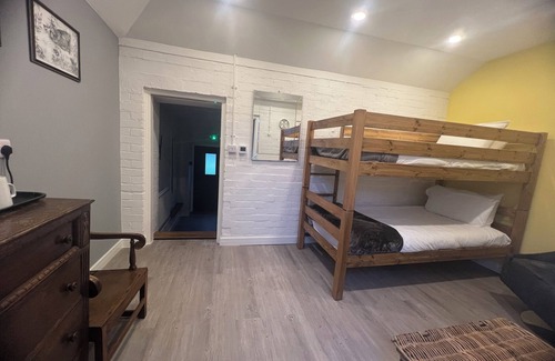 Monmouth Bed & Breakfast | Hilston Park