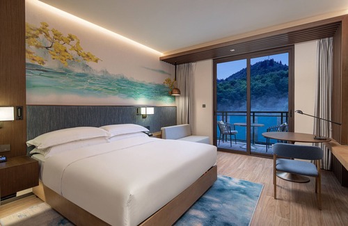Jiuzhaigou Hotel | Hilton Garden Inn Jiuzhaigou