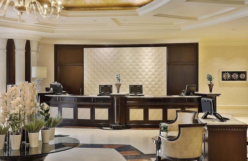 Sin El Fil Hotel | Hilton Beirut Habtoor Grand Hotel