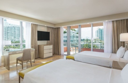 South of Fifth Hotel | Hilton Bentley Miami/South Beach