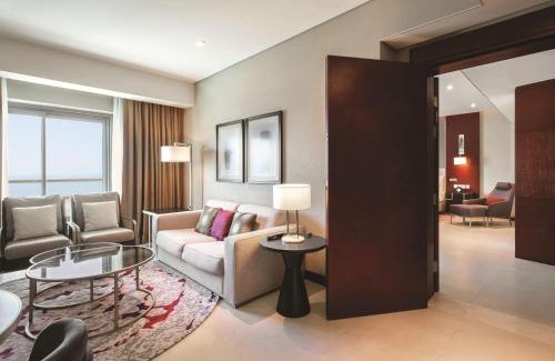 Doha Resort | Hilton Doha The Pearl