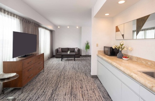 Fairfax Hotel | Hilton Fairfax
