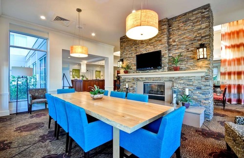 Temple Terrace Hotel | Hilton Garden Inn Tampa North Busch Gardens