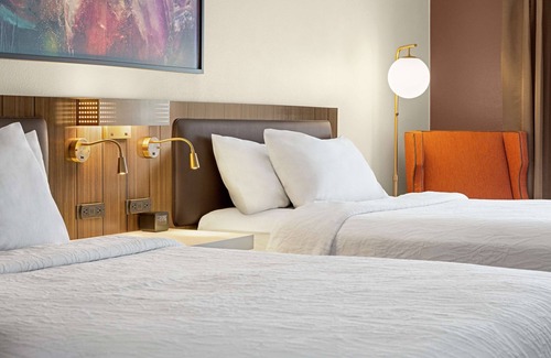 Allentown Hotel | Hilton Garden Inn Allentown Bethlehem Airport