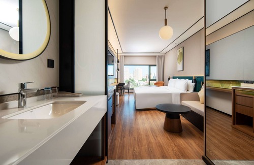 Xuanwu Hotel | Hilton Garden Inn Beijing West Railway Station