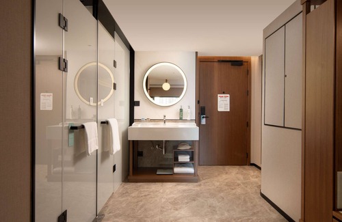 Xuanwu Hotel | Hilton Garden Inn Beijing West Railway Station