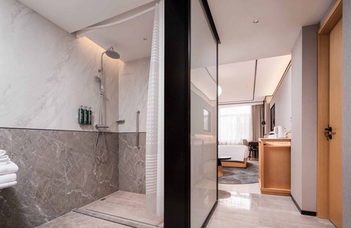 Downtown Beijing Hotel | Hilton Garden Inn Beijing Temple of Heaven East Gate Station
