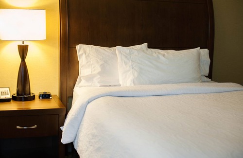 Downtown Buffalo Hotel | Hilton Garden Inn Buffalo Downtown