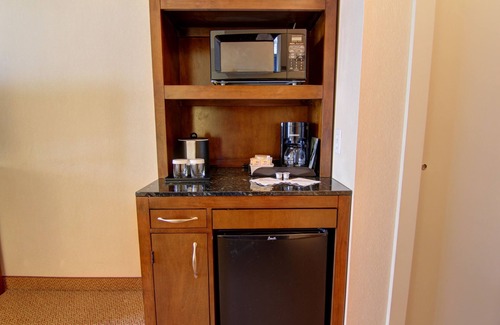 Calgary Hotel | Hilton Garden Inn Calgary Airport