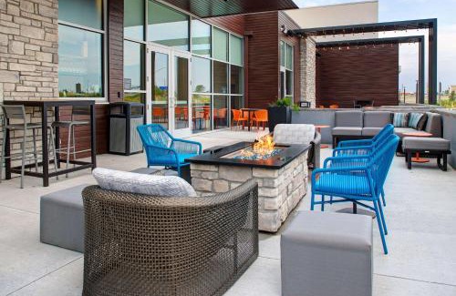Cedar Rapids - Iowa City Hotel | Hilton Garden Inn Cedar Rapids