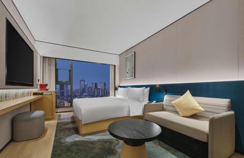 Chenghua Hotel | Hilton Garden Inn Chengdu Tianfu Panda Tower