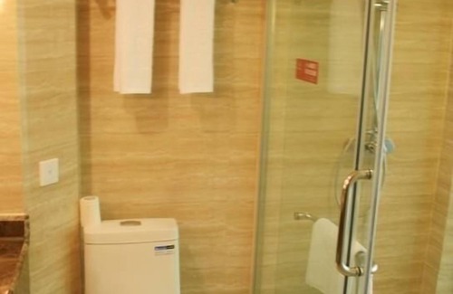 Chengdu City Centre Hotel | Hilton Garden Inn Chengdu Tianfu Panda Tower