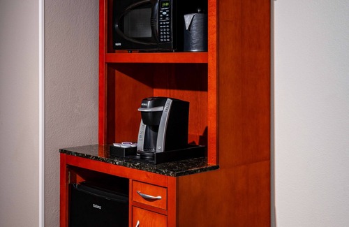 Des Plaines Hotel | Hilton Garden Inn Chicago OHare Airport