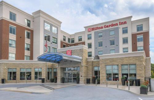 Roselawn Finance Hotel | Hilton Garden Inn Cincinnati Midtown