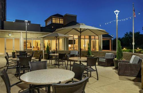 Cleveland Hotel | Hilton Garden Inn Cleveland Airport