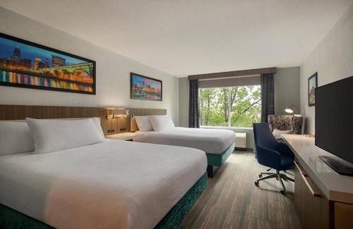 Cleveland Hotel | Hilton Garden Inn Cleveland Airport