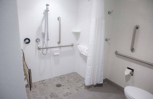 Gaffer District Hotel | Hilton Garden Inn Corning Downtown