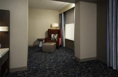 Terry Sanford Hotel | Hilton Garden Inn Fayetteville/Fort Bragg