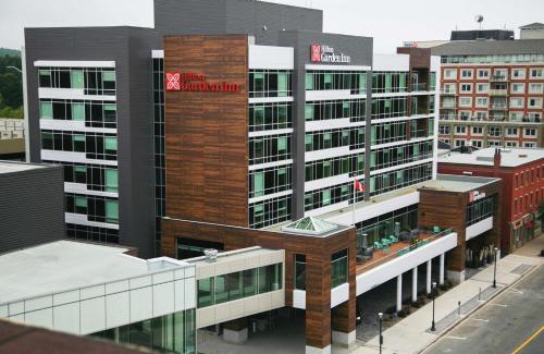 Downtown Hotel | Hilton Garden Inn Fredericton
