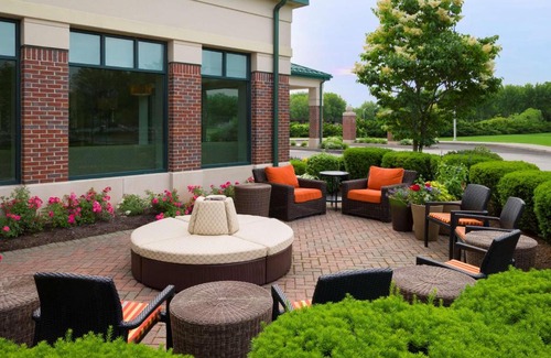 Silver Lane Hotel | Hilton Garden Inn Hartford South/Glastonbury
