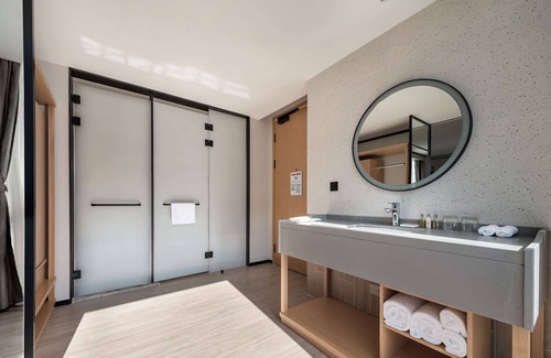 Baohe Hotel | Hilton Garden Inn Hefei Binhu New District