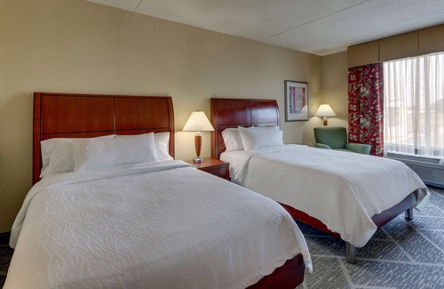 West Newton Hotel | Hilton Garden Inn Indianapolis Airport