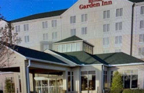 Tuscaloosa House | Hilton Garden Inn is a 10 minute drive from the University of Alabama
