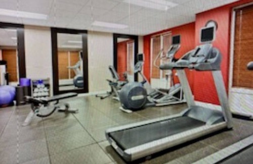 Tuscaloosa House | Hilton Garden Inn is a 10 minute drive from the University of Alabama