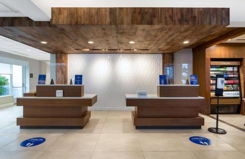 Ronkonkoma Hotel | Hilton Garden Inn Islip/MacArthur Airport