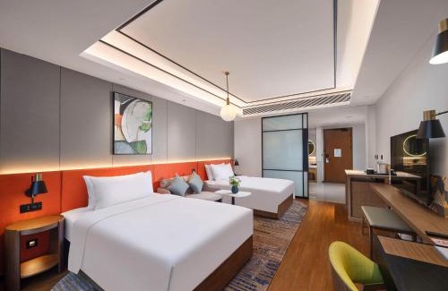 Linghe District Hotel | Hilton Garden Inn Jinzhou Central Street