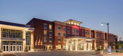 Manhattan Hotel | Hilton Garden Inn Manhattan Kansas