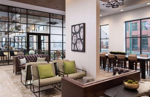 Downtown Memphis Hotel | Hilton Garden Inn Memphis Downtown Beale Street