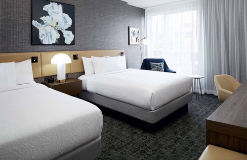 Cote-Des-Neiges—Notre-Dame-De-Grace Hotel | Hilton Garden Inn Montreal Midtown