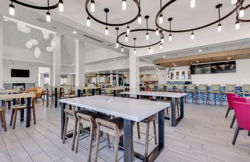 Myrtle Beach Hotel | Hilton Garden Inn Myrtle Beach/Coastal Grand Mall